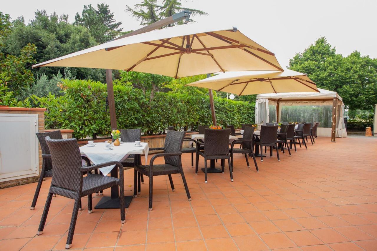 Hotel Villa Verde Rivotorto Eksteriør billede