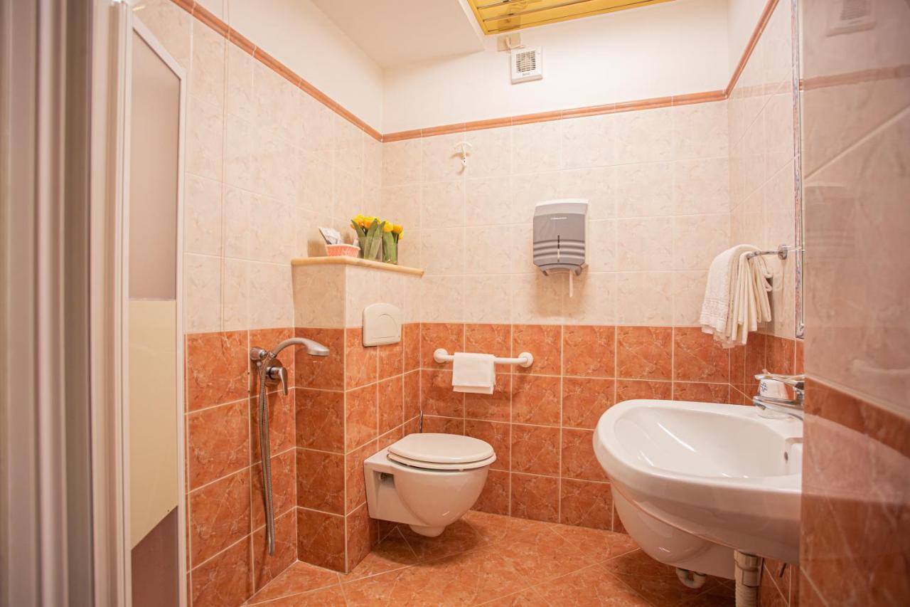 Hotel Villa Verde Rivotorto Eksteriør billede
